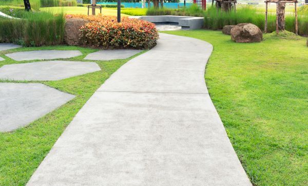 Cost of Path Installation in Matthews
