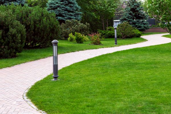 Cost of Backyard Sidewalk Installation in Matthews